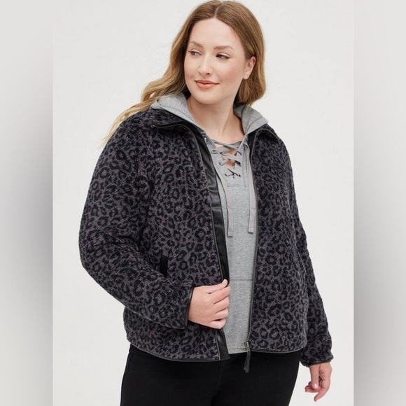TORRID Sherpa Pu Trim Zip-Front Kimono Jacket - Picture 1 of 6